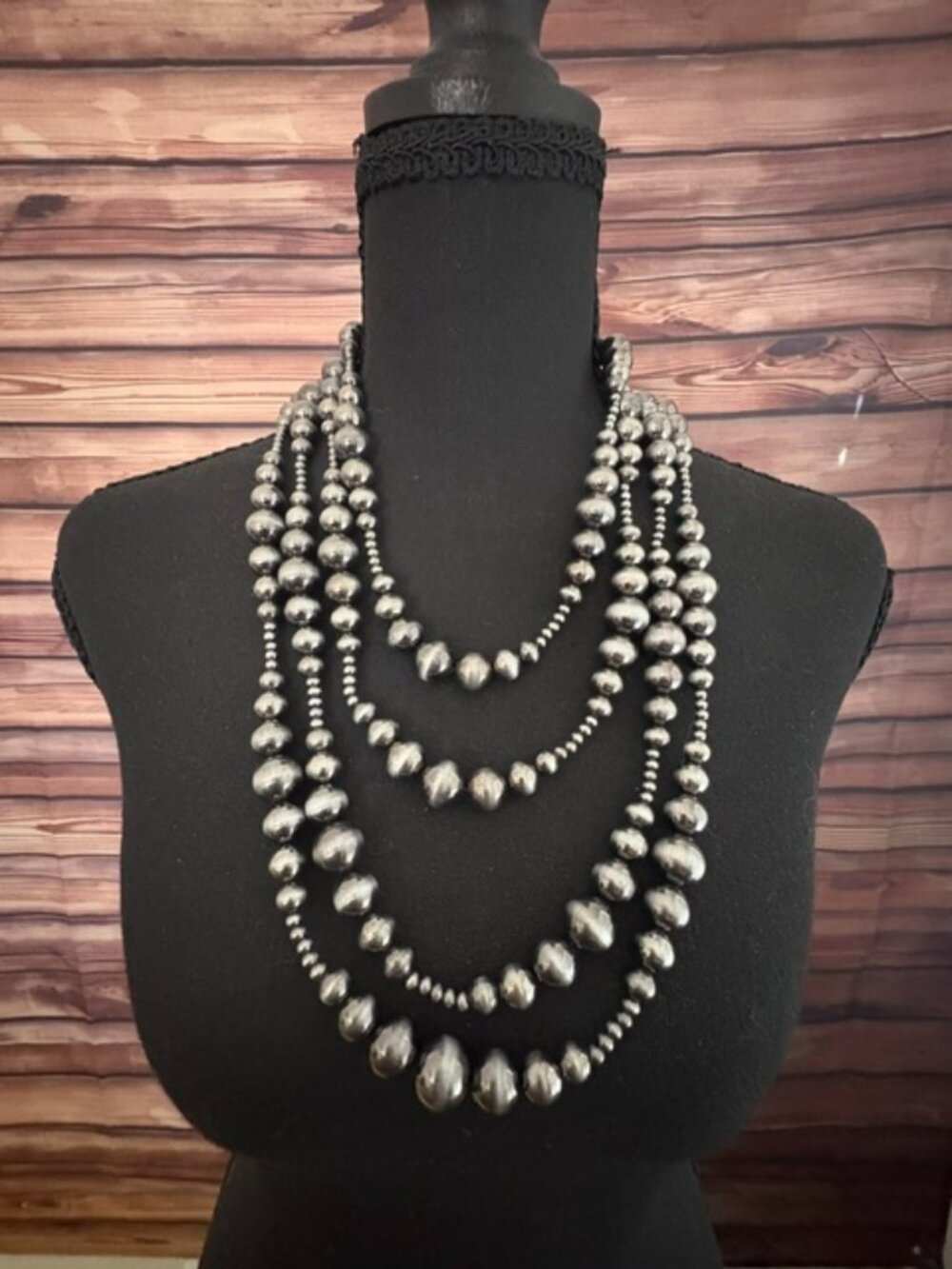 Tipi Western 4 Layered Navajo Pearl Style Necklace NWT